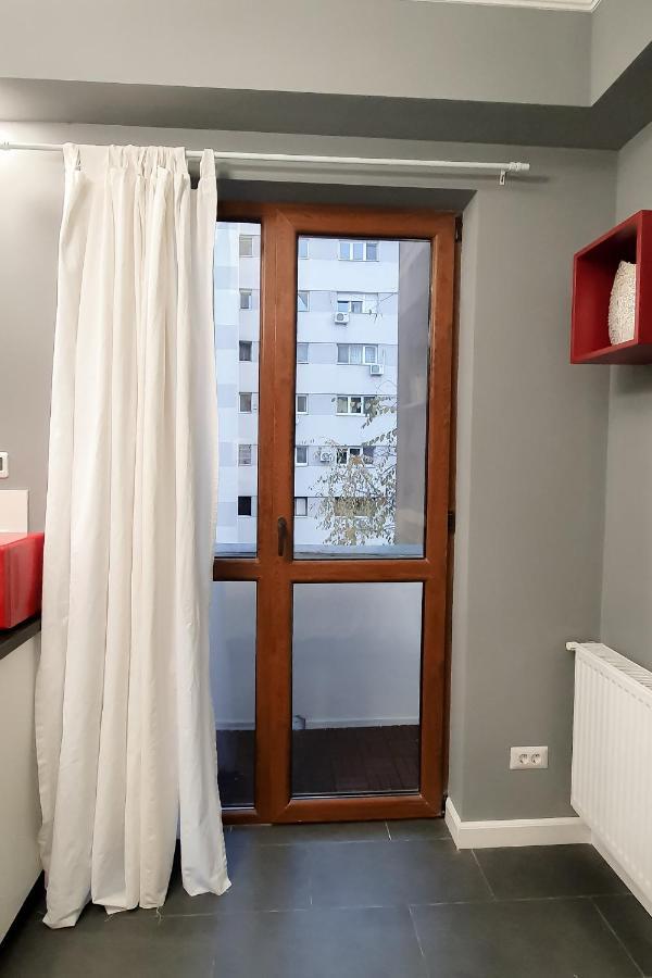 Luxury Down Town Apartment Bucharest Exterior photo